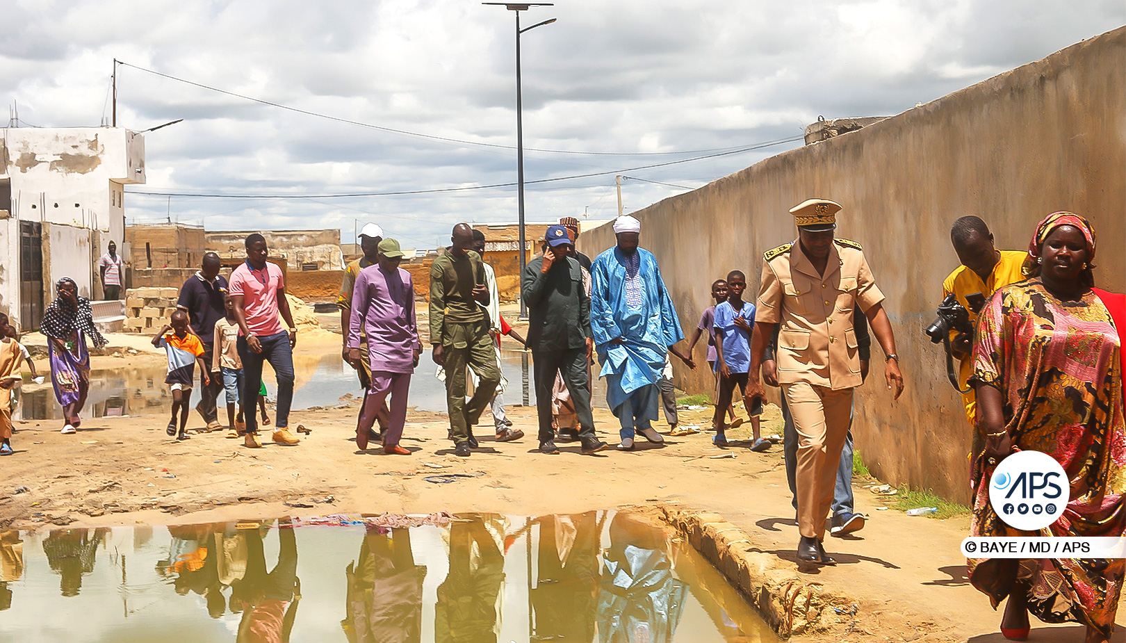 (2) Photos - Serigne Mbaye Thiam appelle à la sensibilisation pour la préservation des ouvrages d’assainissement